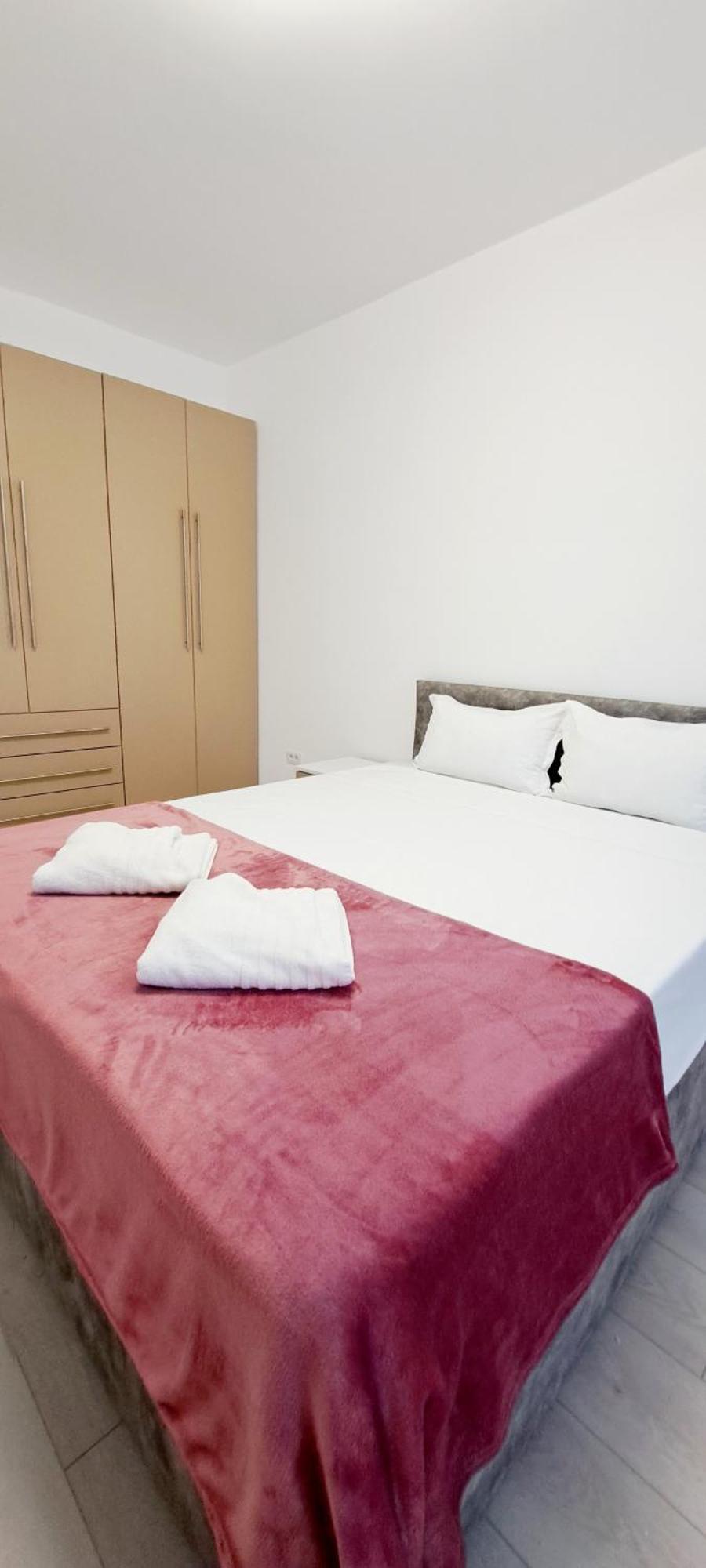 Relax Home Apartment Q Iasi Luaran gambar